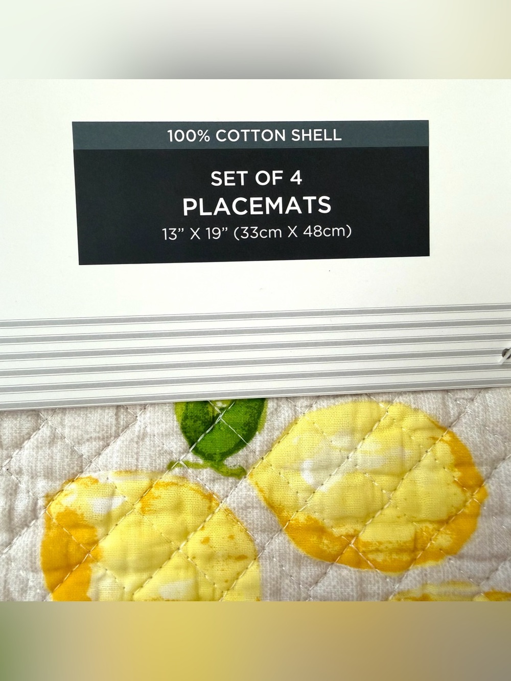 Lemon Print Quilted Placemat Set Reversible - Yellow - Picture 2 of 3
